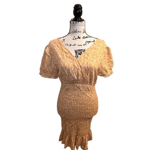 Urban Outfitters Lumiere Yellow Floral Smocked Mini Dress Cottagecore - Picture 1 of 12